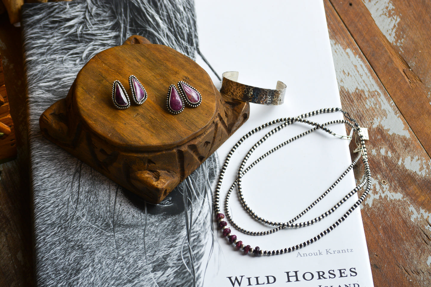"Iris" Purple Spiny Oyster Studs